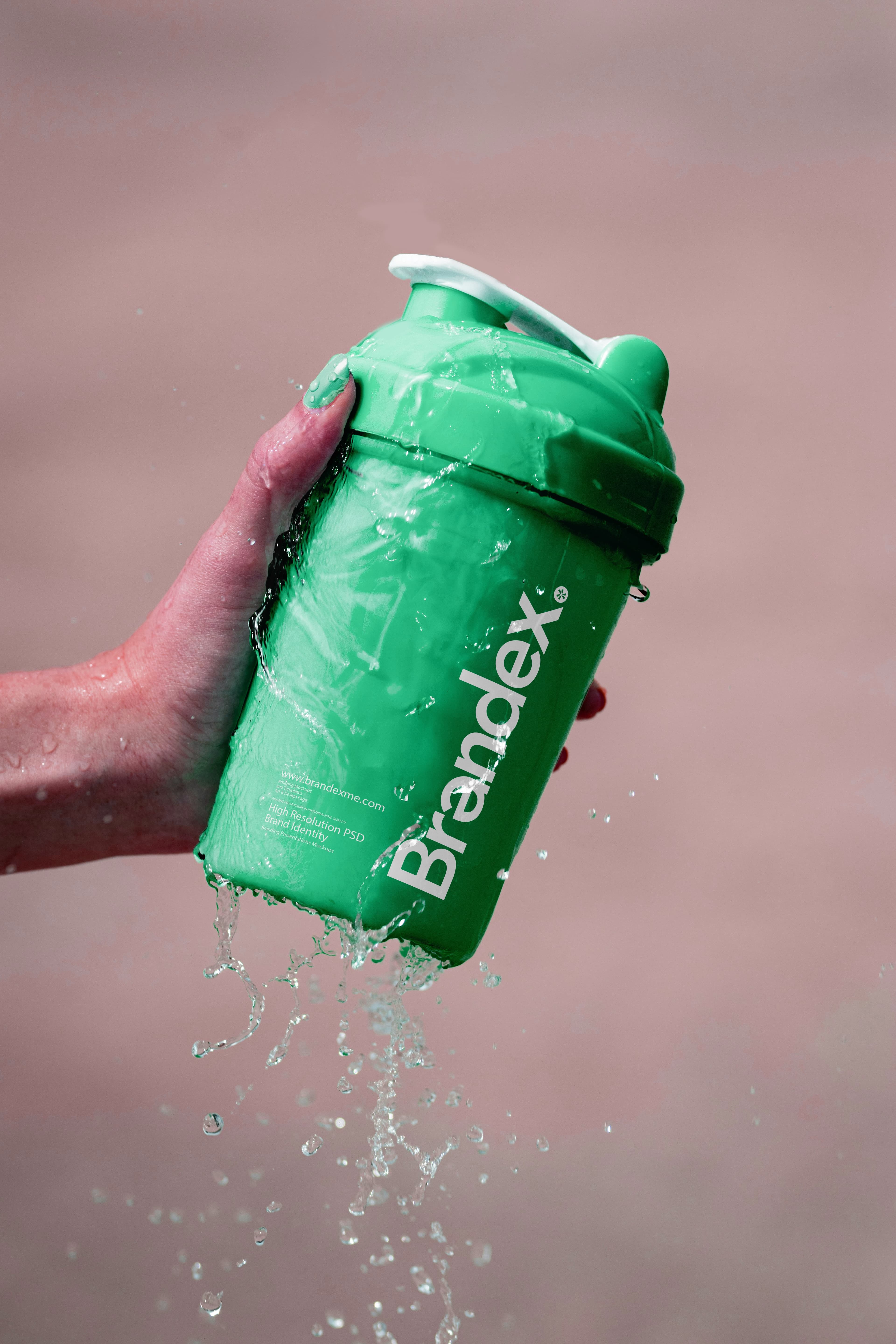 Green shaker mockup