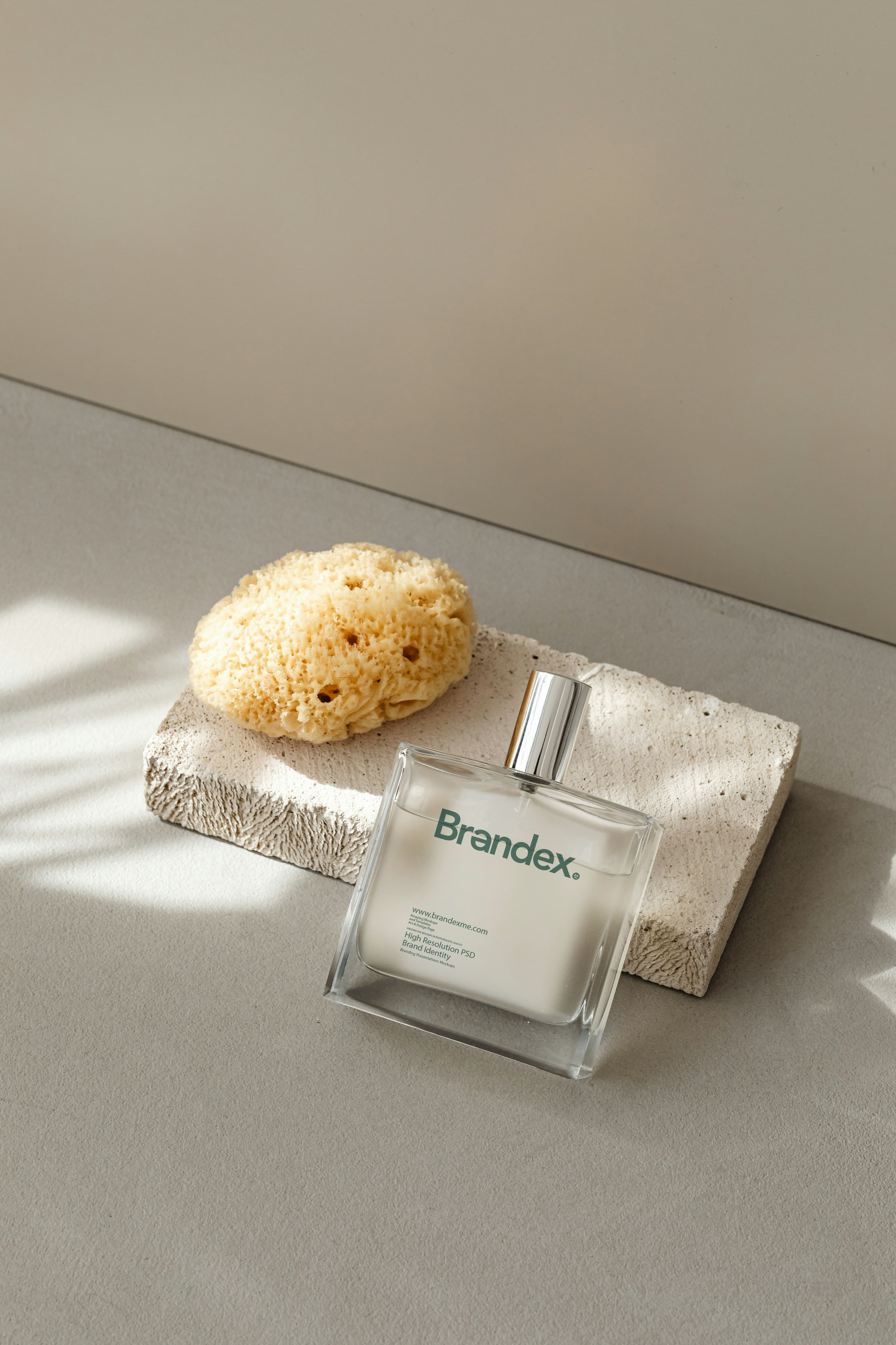 Elegant perfume mockup