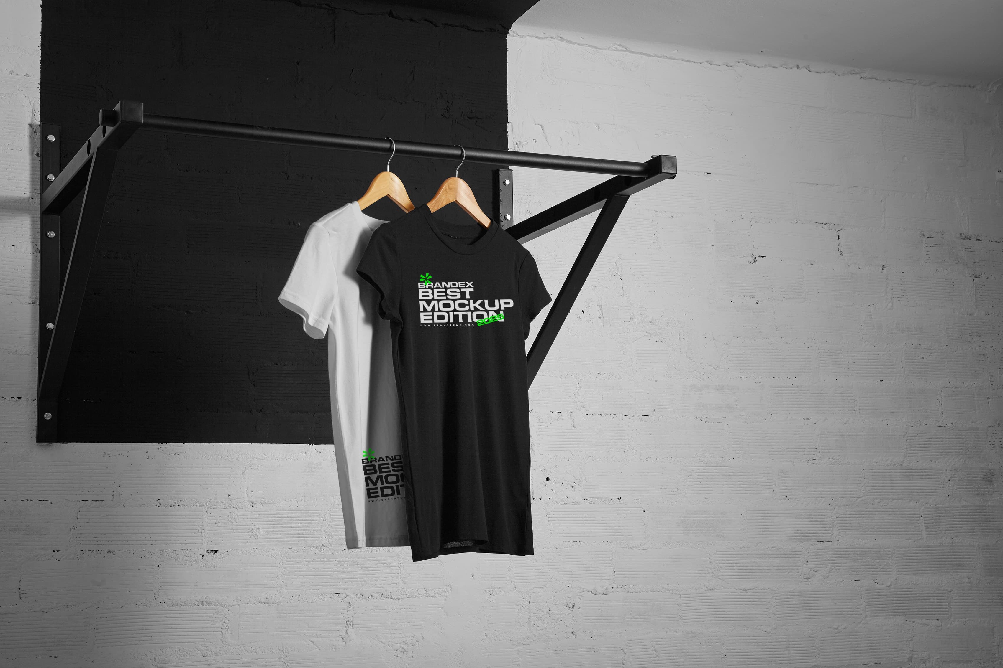 Hanging t-shirt set mockup