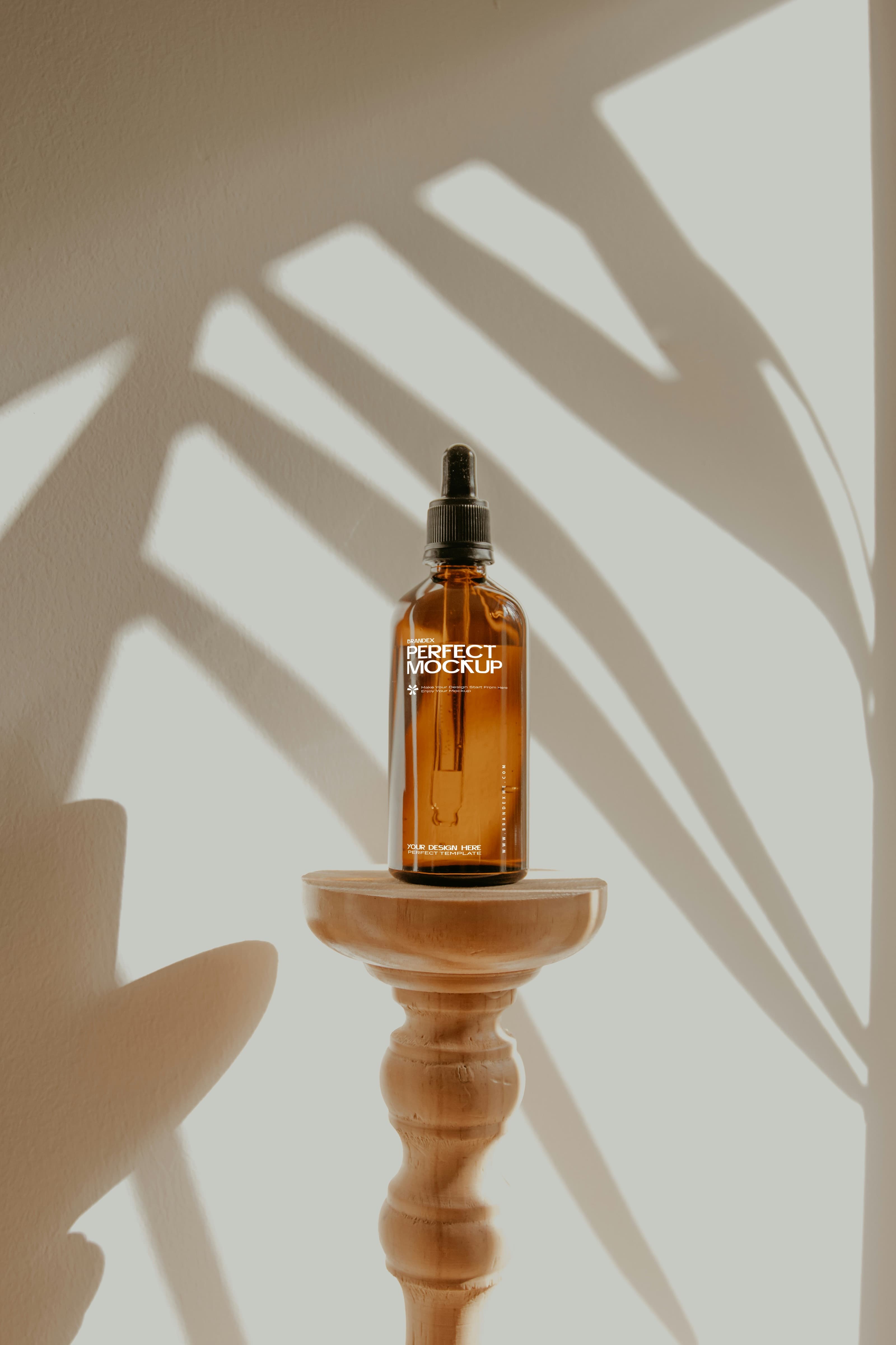 Amber dropper mockup